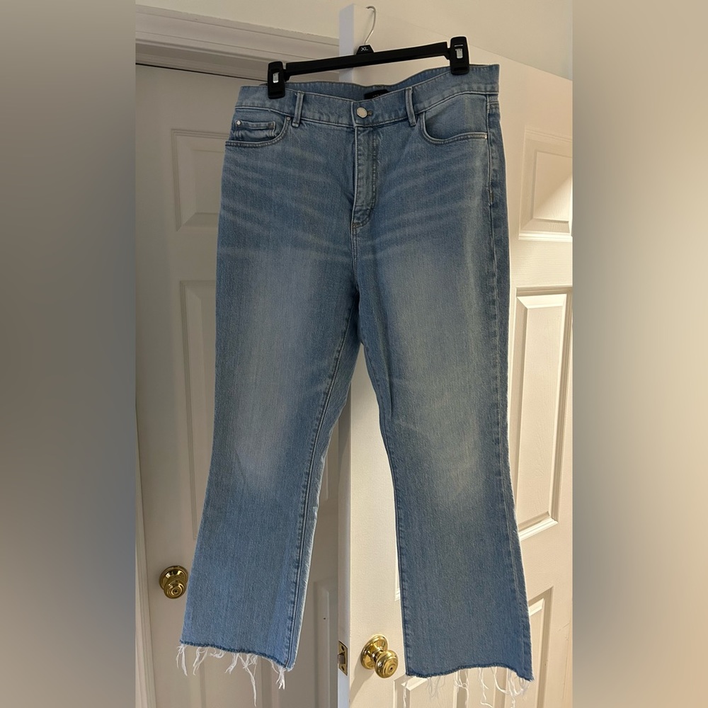 Ann Taylor Mid Rise Kick Crop Jeans in Light Wash Indigo